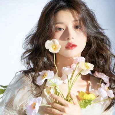 女人并非天使